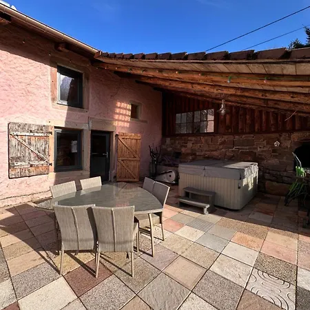 Charme Et Detente, Sauna, Spa,etang Et Terrasse Privee * Gerbépal