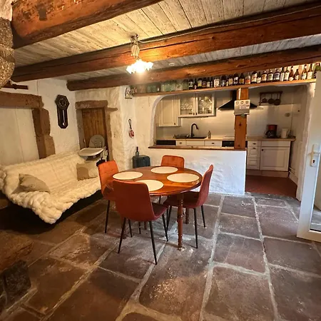 Apartmán Charme Et Detente, Sauna, Spa,etang Et Terrasse Privee