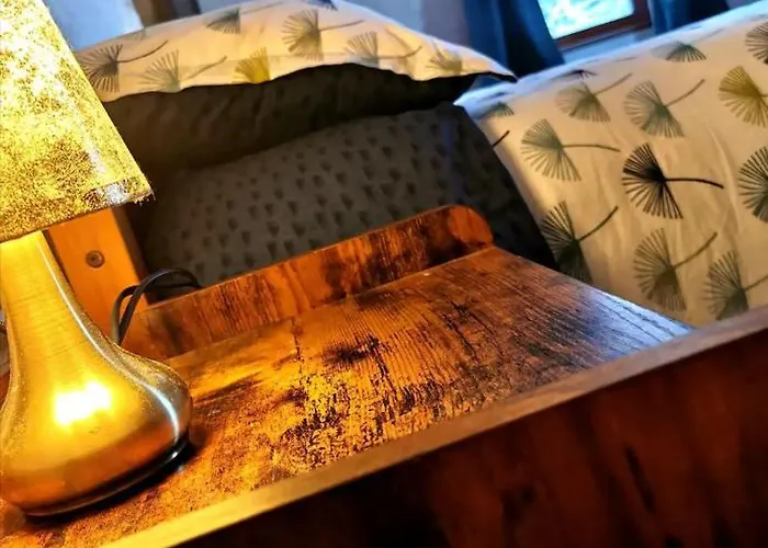 Апартаменты Charme Et Detente, Sauna, Spa,etang Et Terrasse Privee Gerbepal